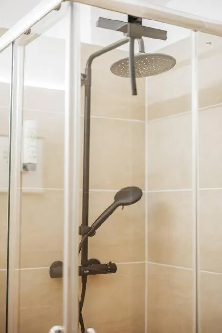 Διαμέρισμα Sonnige Wohnung Bei Westbahnhof Βιέννη